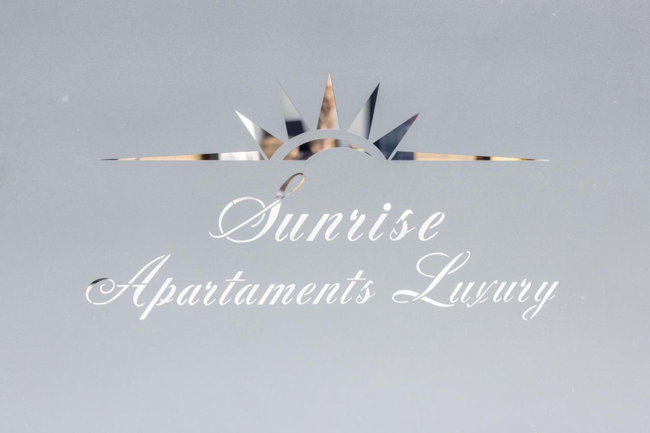 Sunrise Apartaments Luxury Rowy  Luaran gambar